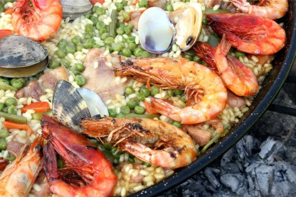 Receita de Paella Valenciana Tradicional Um Festim Espanhol de Sabores