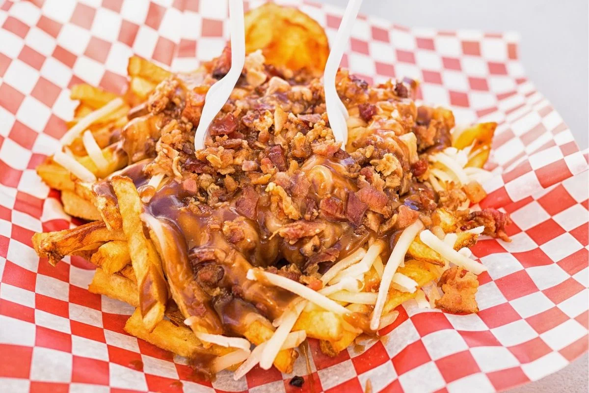 Receita Deliciosa de Poutine O Clássico da Comida Canadense