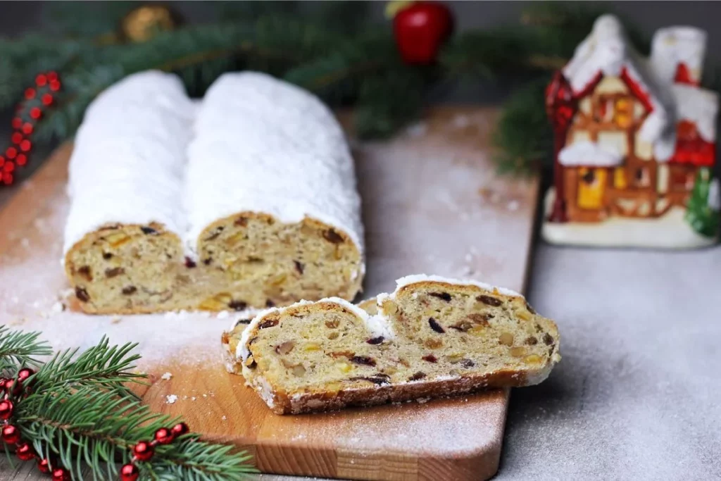 Bolo Amanteigado de Natal com Passas e Frutas Cristalizadas